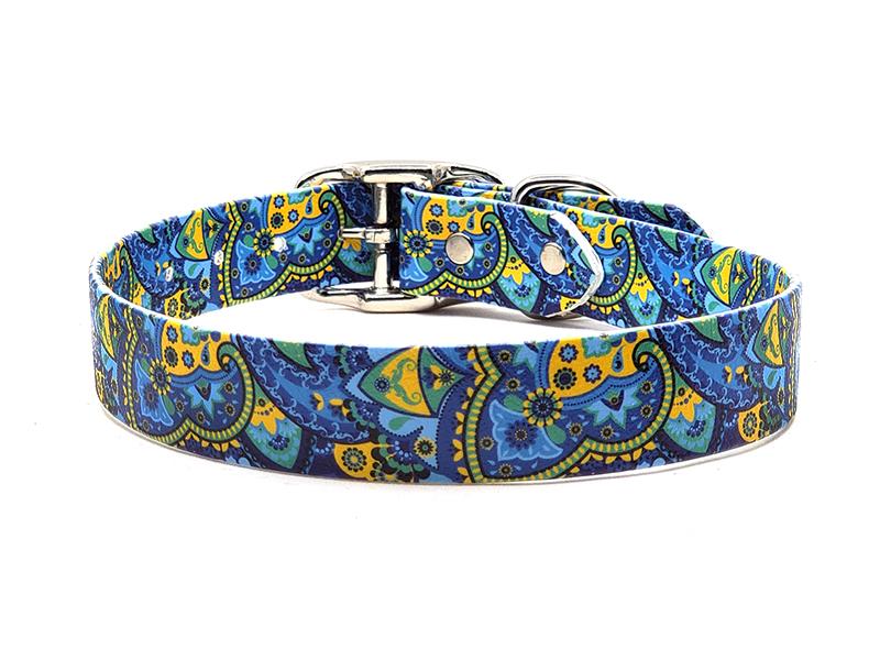 Blue/Green Paisley No-Stink Waterproof Collar