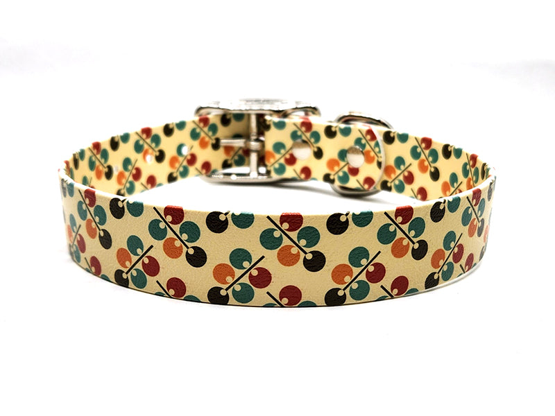 The Doris No-Stink Waterproof Collar