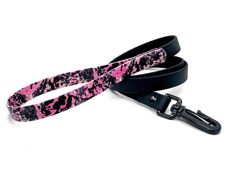 Muddy girl dog sales collar